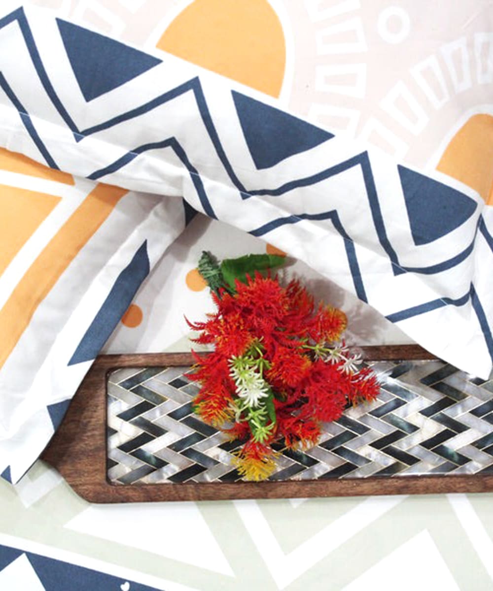 ZigZag Serenity King Size Bedsheet With 2 Pillow Cover
