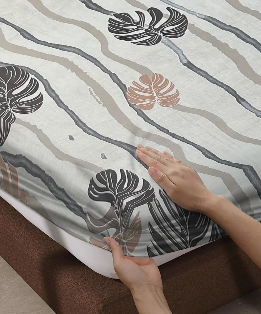 Mocha Palms Super King Fitted Bedsheet With 2 Pillow Covers