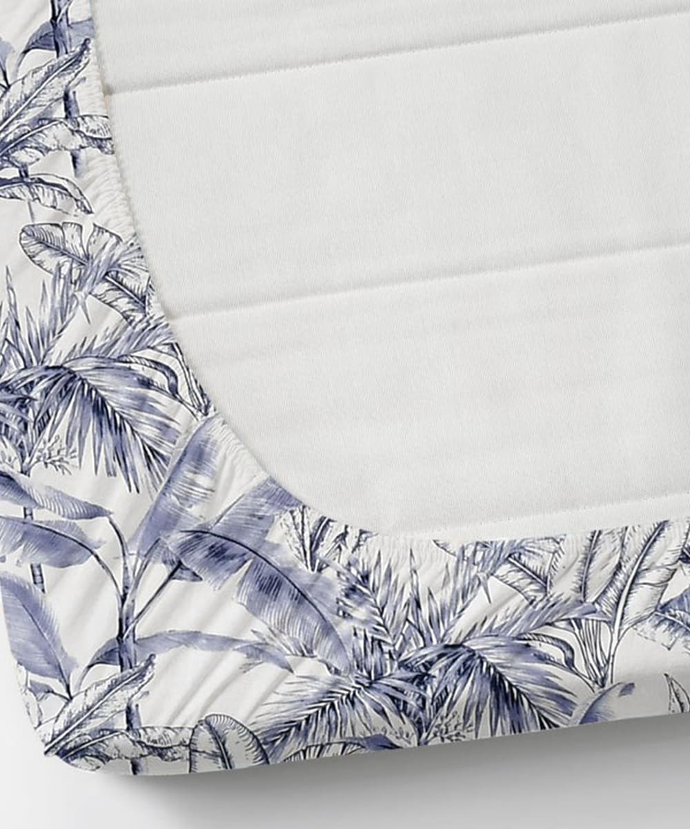 Jungle Mist Fitted Bedsheet With Pillow Cover