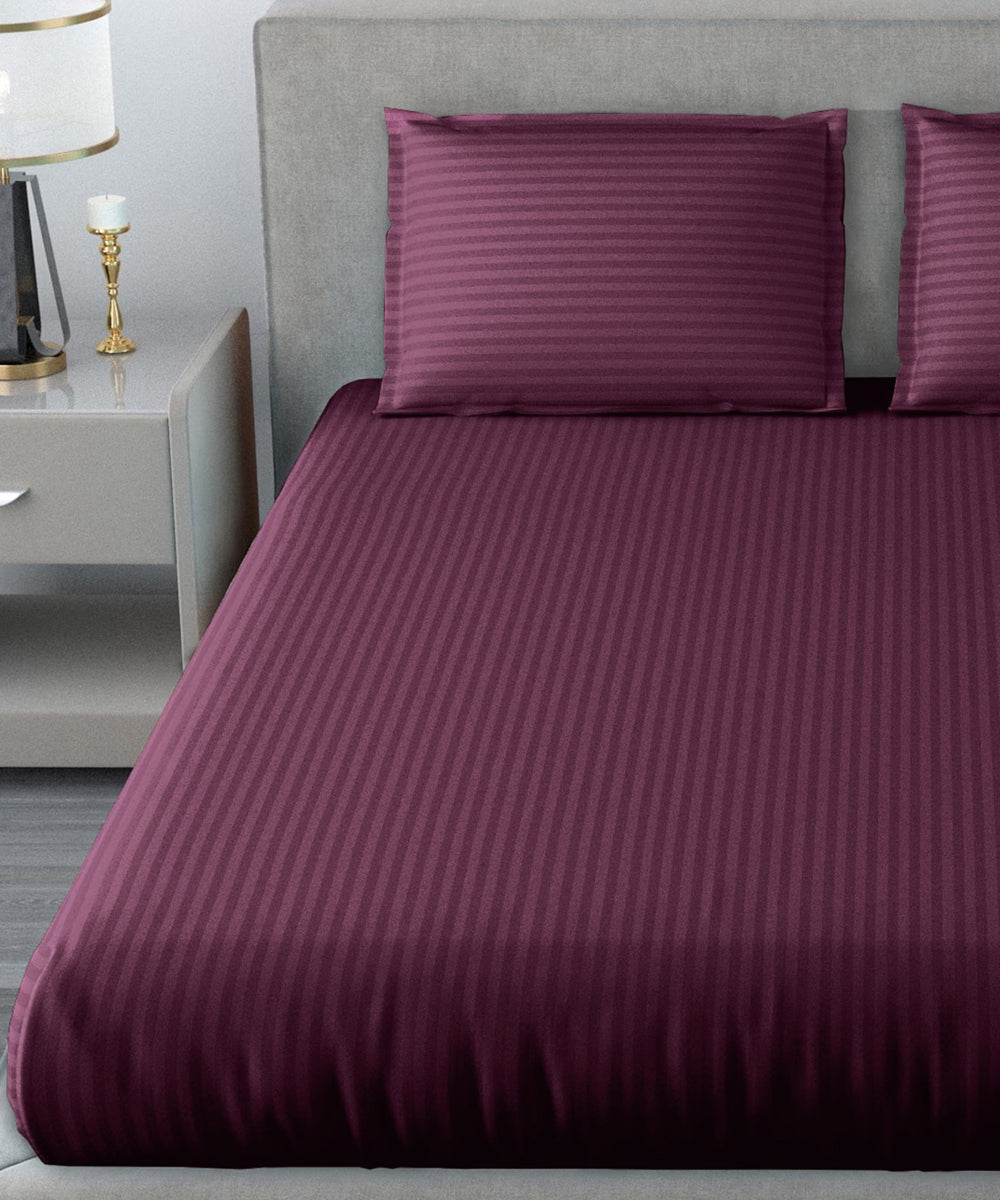 Wine Fitted Bedsheet With Pillow Cover