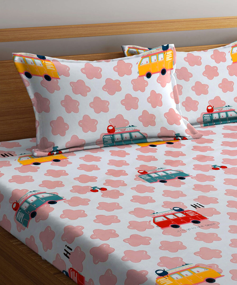 Red Bus Flat Double Bedsheet With 2 Pillow Cover