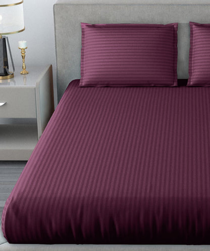 Wine King fitted Bedsheet With 2 Pillow Covers
