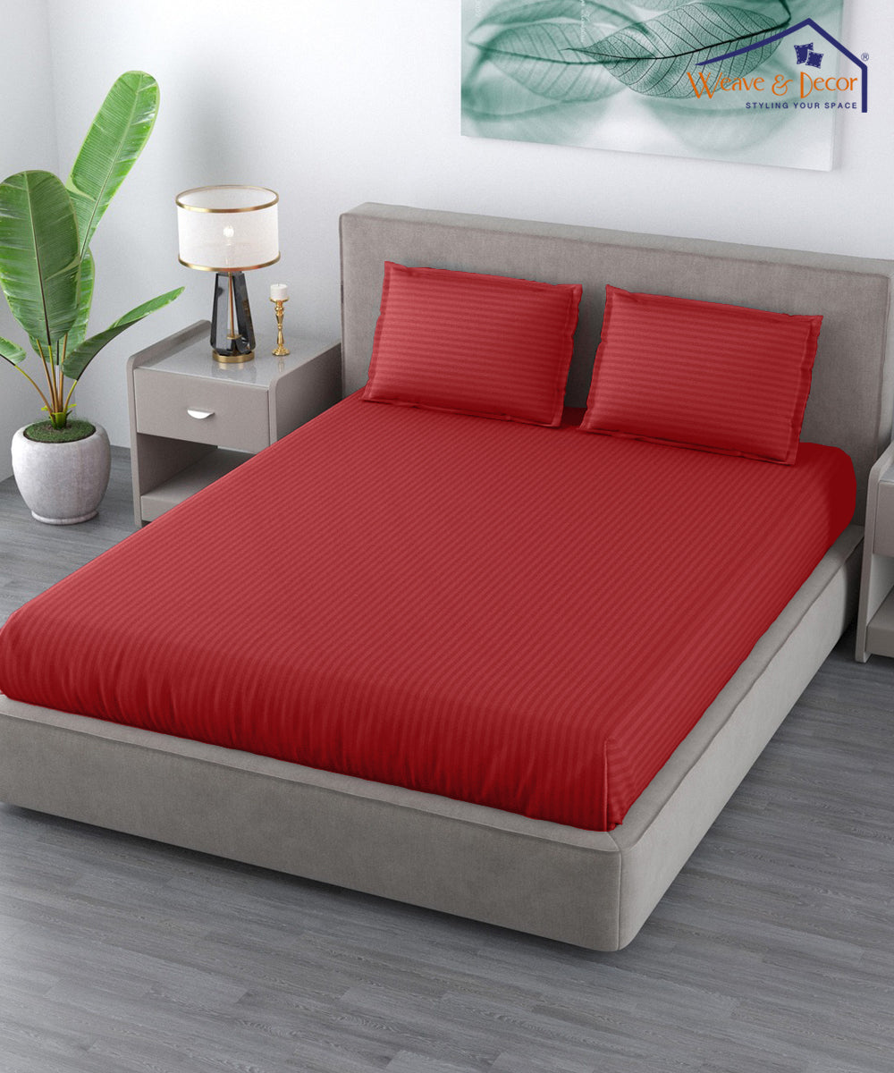 Red Queen Fitted Bedsheet With 2 Pillow Covers