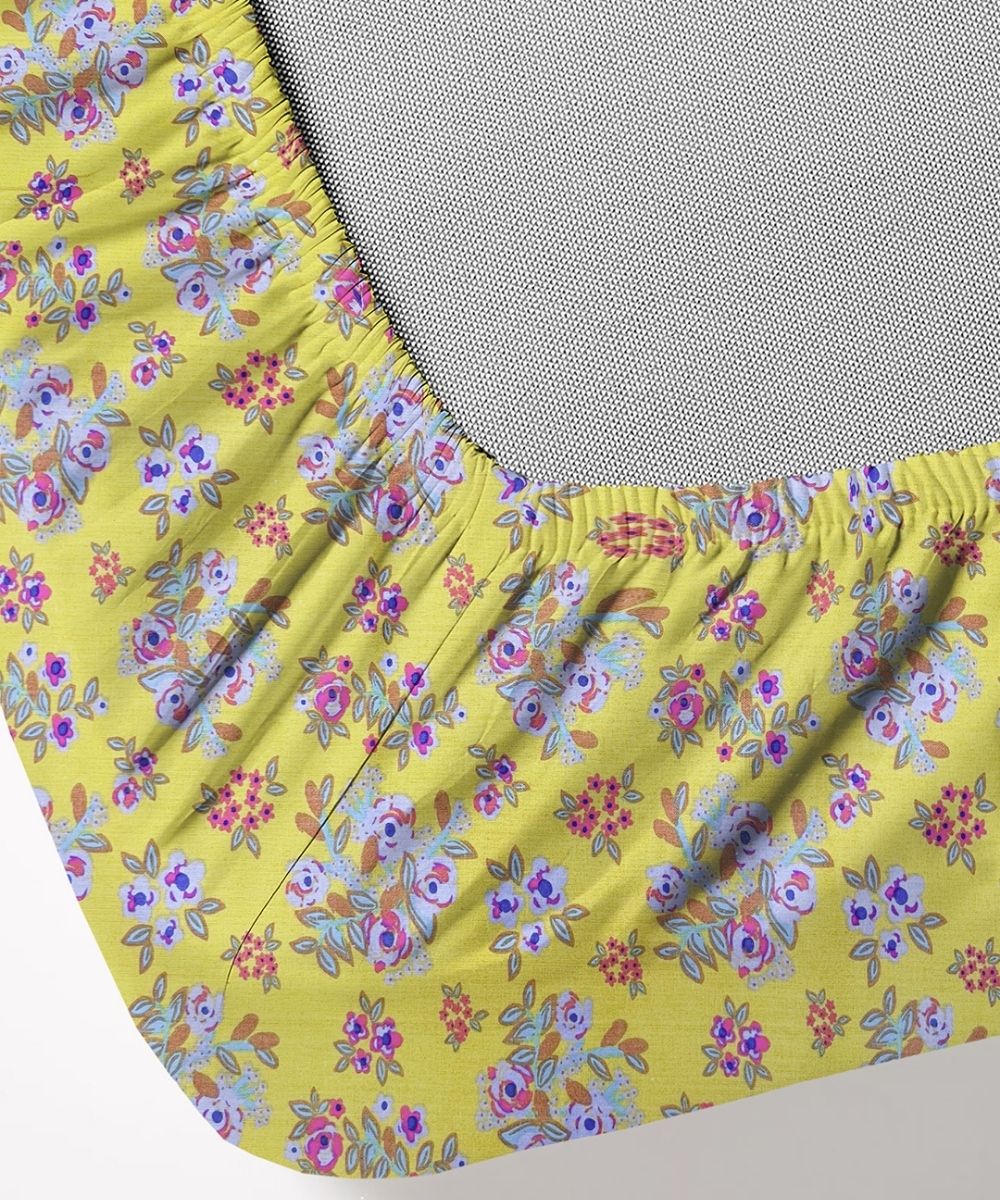 Sunshine Yellow Tiny Floral Elegance  – 130 GSM Cotton Fitted Bedsheet With Pillow Cover