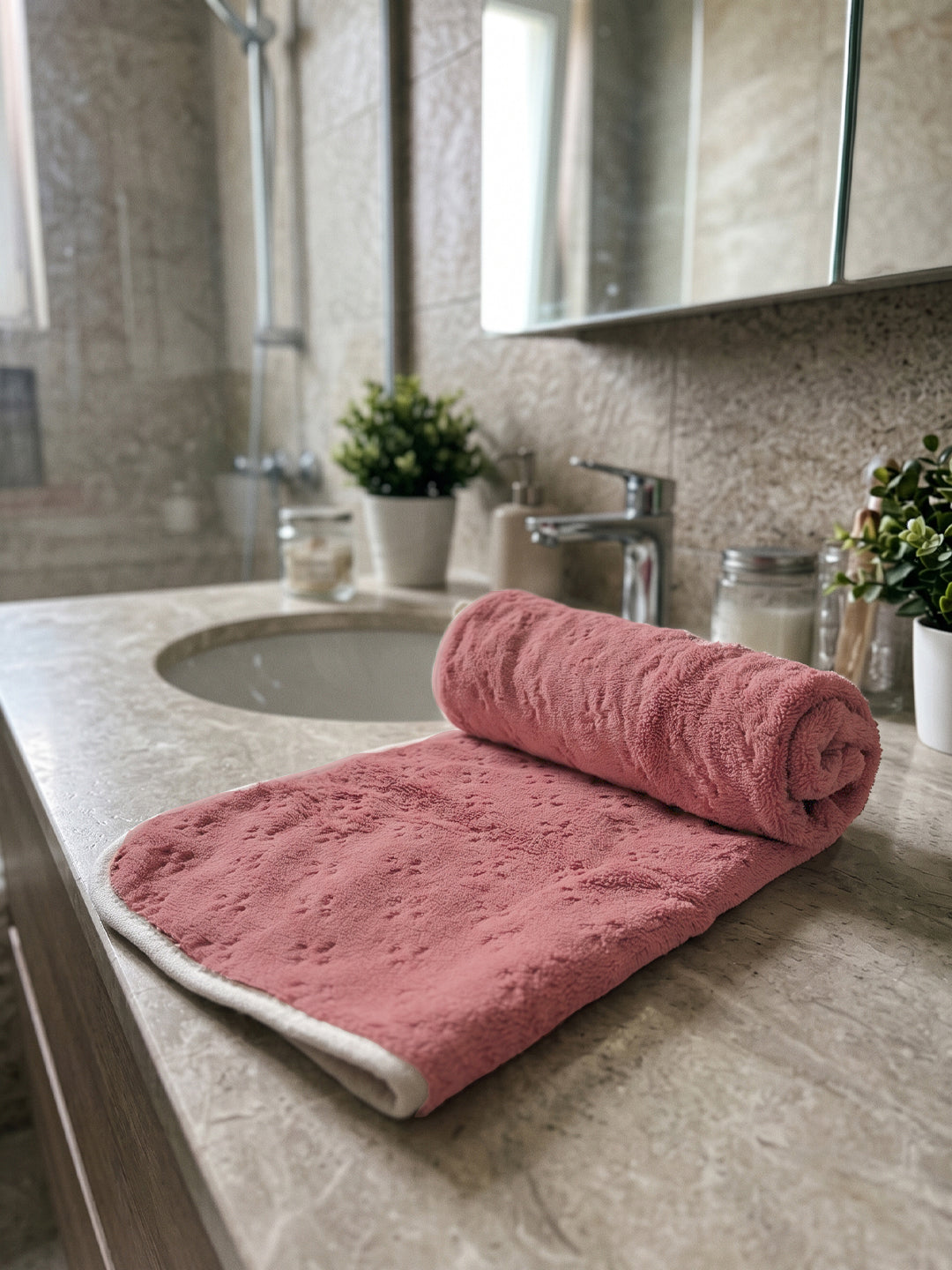 Reversible Microfiber Hand Towel (40x60 cm) | Super Soft & Ultra Absorbent | Quick Dry, Lightweight & Durable | Premium Hand Towel with Hanging Loop