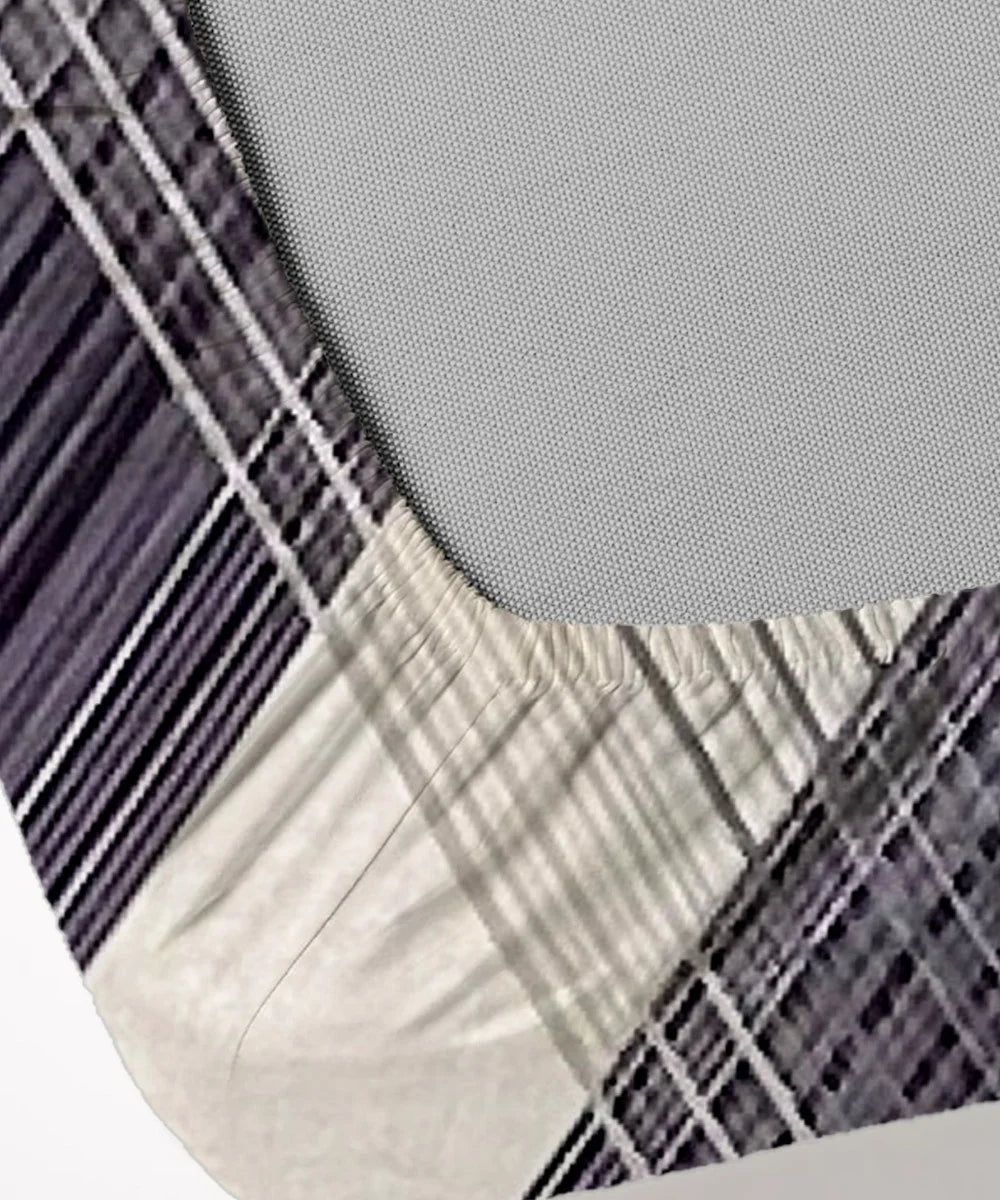 Classic Checkered Flat Bedsheet With Pillow Covers