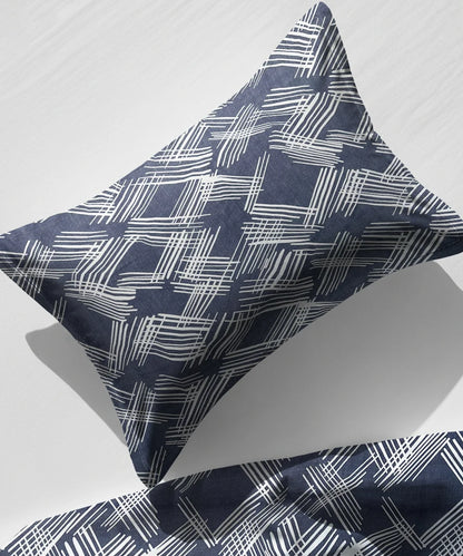 Lines Flat Double Bedsheet With 2 Pillow Cover
