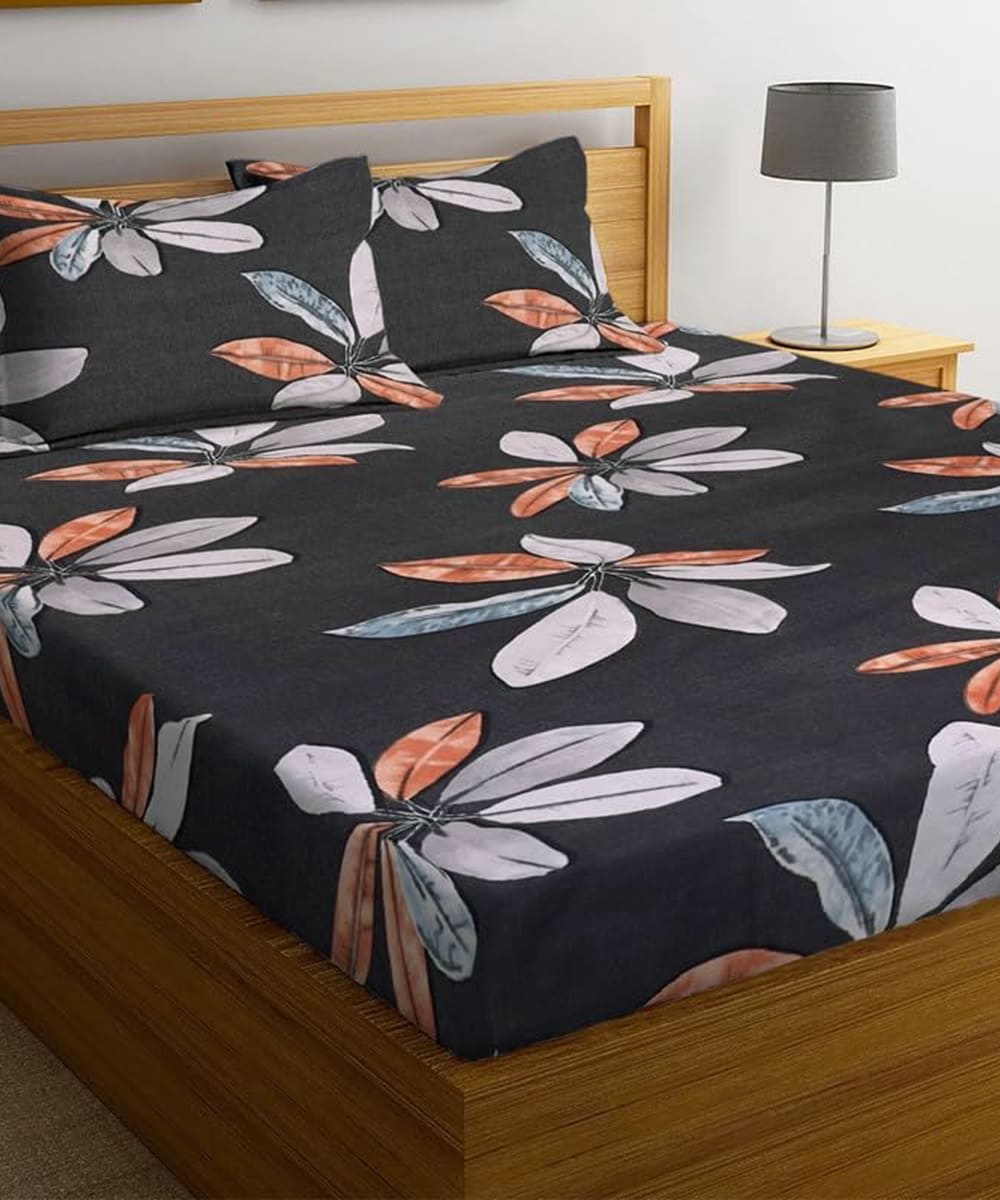 Pretty Floral Fitted Bedsheet With Pillow Cover