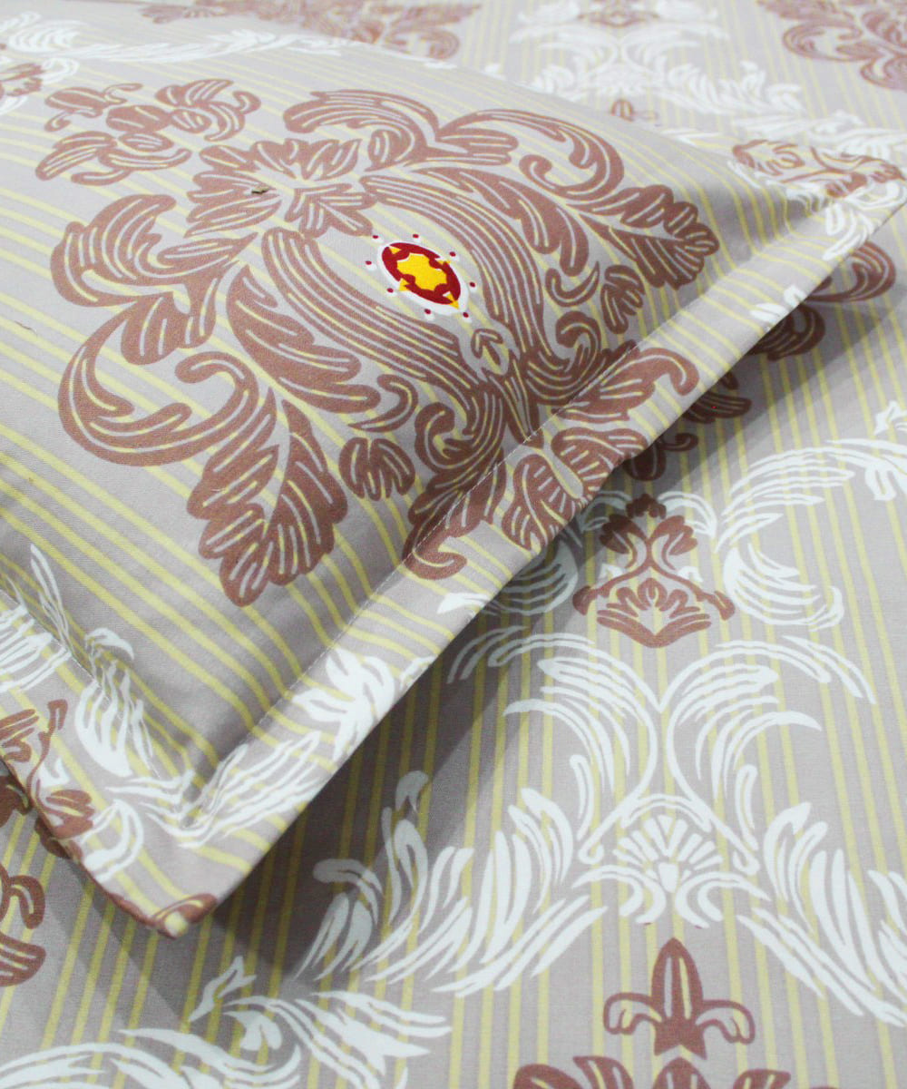 Whispering Elegance  Fitted Bedsheet With Pillow Cover