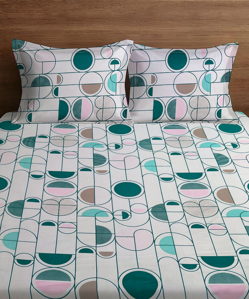 Modern Rounds Flat Bedsheet With Pillow Covers