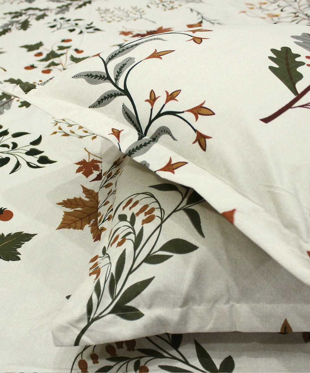 Autumn Breeze Fitted Bedsheet With Pillow Cover