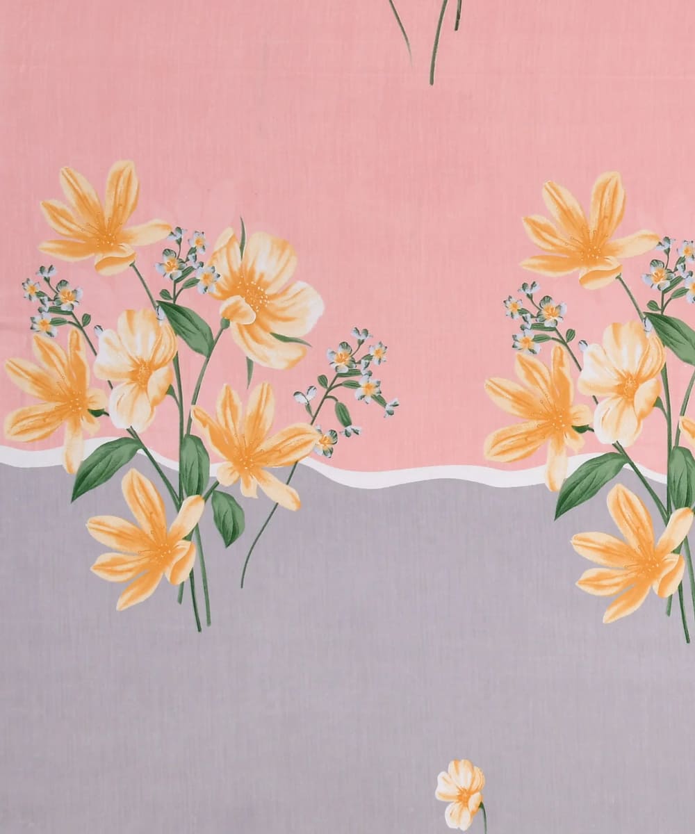 Pretty Floral King Size Bedsheet With 2 Pillow Covers