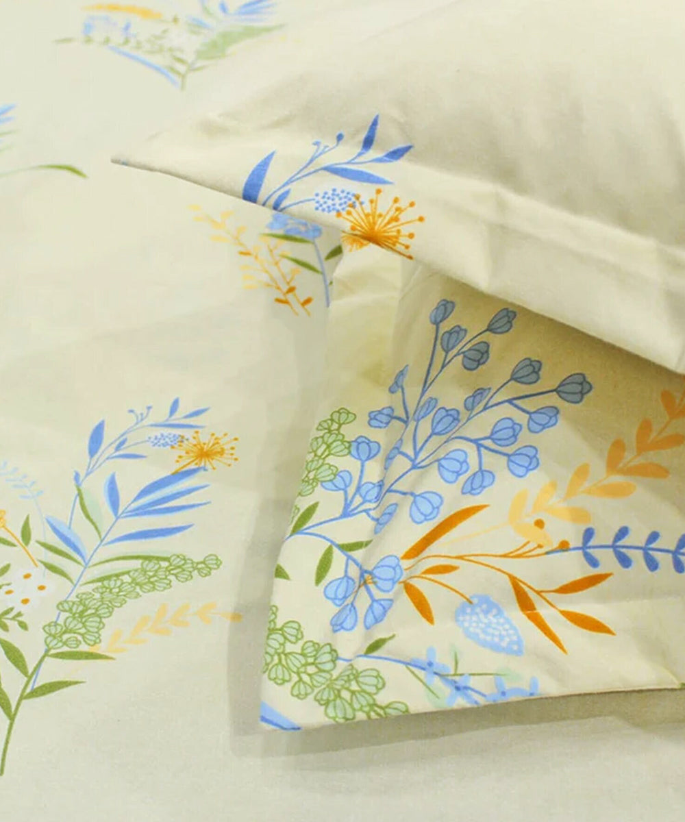 Bunch of Flower Fitted Bedsheet With Pillow Cover