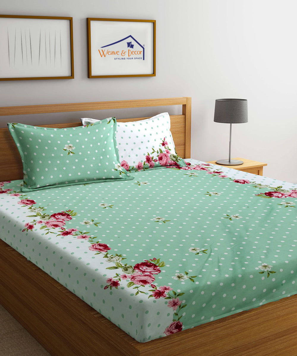 Green & White Fitted Bedsheet With Pillow Cover